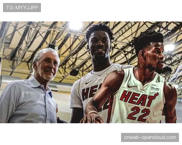 51球赛季是团队努力的结果，目标瞄准三冠王